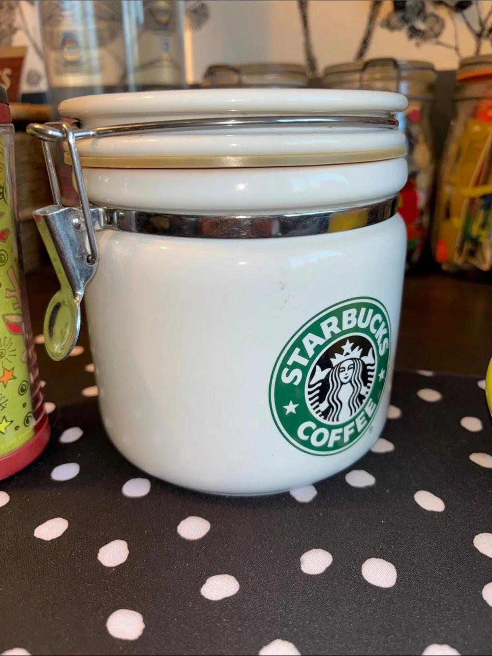 EUC STARBUCKS BUNDLE. One porcelain Canister, two Coffee cups and a kids to go c